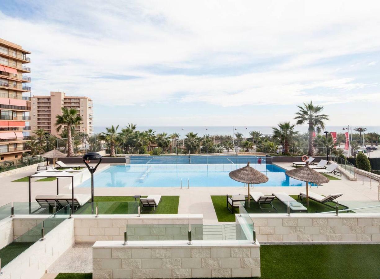 Great Views First Line Teleworkers And Families Unforgetable Apartment Arenales del Sol Luaran gambar